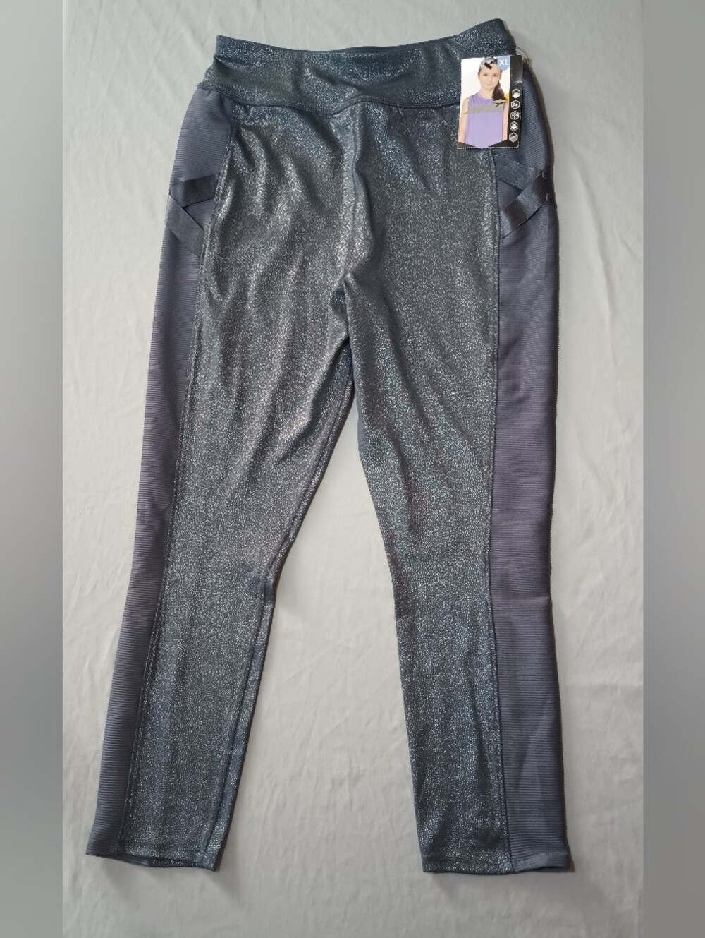 Avia Girls' Fitted Performance Legging